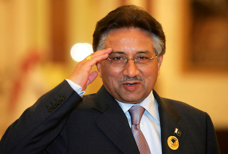 Pakistani President Pervez Musharraf salutes as he arrives for the Organisation of Islamic Conference (OIC) meeting in Mecca on 8 December, 2005