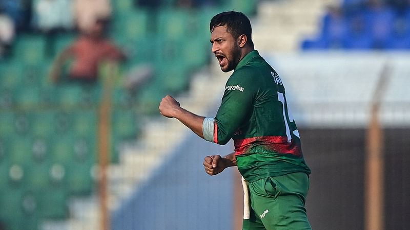 Bangladesh's Shakib Al Hasan celebrates after the dismissal of England's Jason Roy during the third ODI between Bangladesh and England at the Zahur Ahmed Chowdhury Stadium in Chattogram on 6 March 2023