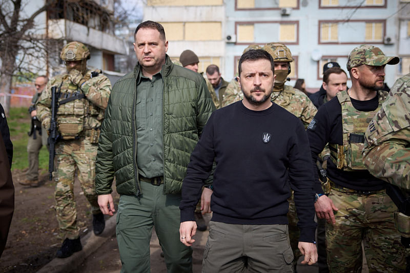 Ukraine's President Volodymyr Zelenskiy visits a site of residential buildings recently damaged by a Russian missile strike, amid Russia's attack on Ukraine, in Zaporizhzhia, Ukraine March 27, 2023