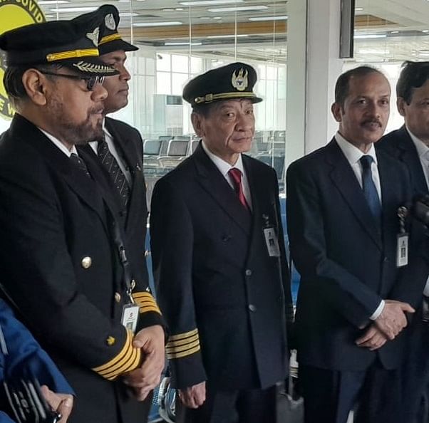 Shafiul Azim, Biman managing director and CEO, along with foreign pilots at the training programme at the Hazrat Shahjalal International Airport in Dhaka on Friday morning.