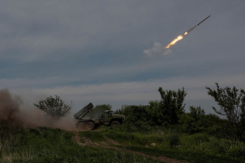 Ukrainian servicemen fire a BM-21 Grad multiple launch rocket system towards Russian troops, amid Russia's attack on Ukraine, near the frontline town of Bakhmut, Ukraine 19 May 2023.