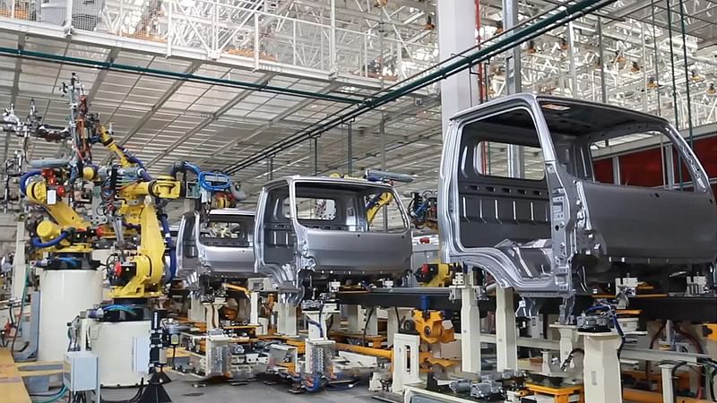 Inside the JAC Motors factory in Xin'Gang, China