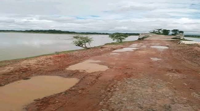 River erosion washes away Gobindaganj-Dashghar road in Sunamganj’s Chhatak upazila