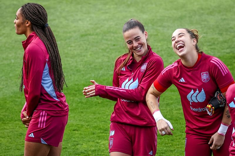 Players from Spain take part in a training session at Leichhardt Oval in Sydney on 18 August 2023, ahead of the FIFA Women's World Cup final between Spain and England