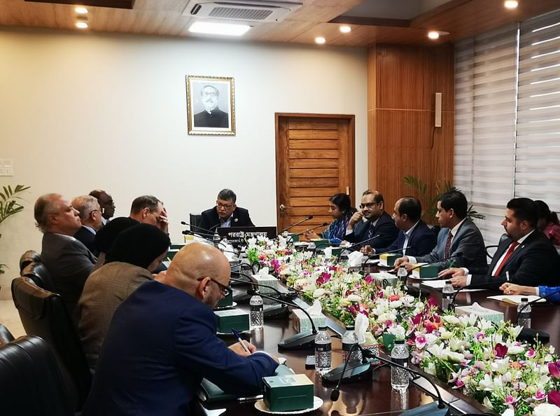 Bangladesh foreign secretary Masud Bin Momen holds a meeting with the joint delegation of OIC and UNHCR