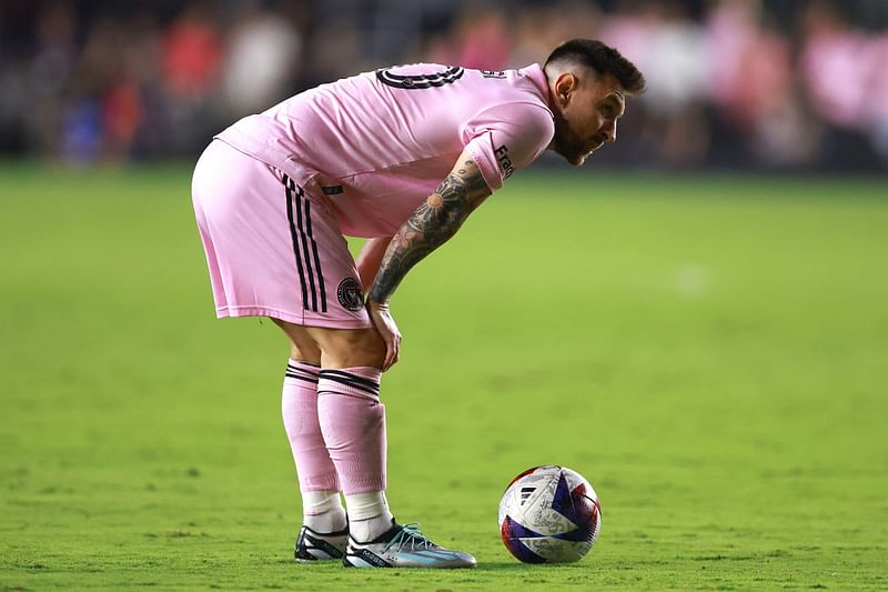 Lionel Messi of Inter Miami CF prepares to take a free kick in the second half during a match between Nashville SC and Inter Miami CF at DRV PNK Stadium on 30 August, 2023 in Fort Lauderdale, Florida