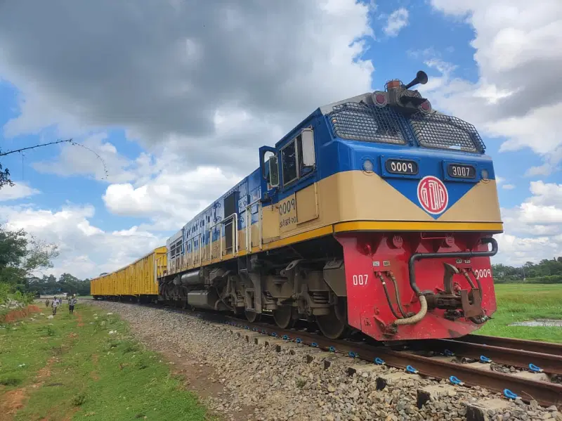 A train goes for a trial run on the line from Brahmanbaria’s Akhaura to Agartala for the first time. Photo taken on 14 September.