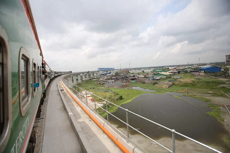 Many people wave when the train was crossing Padma Bridge on 7 September, 2023