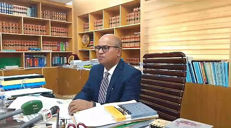 Attorney General AM Amin Uddin speaks to media