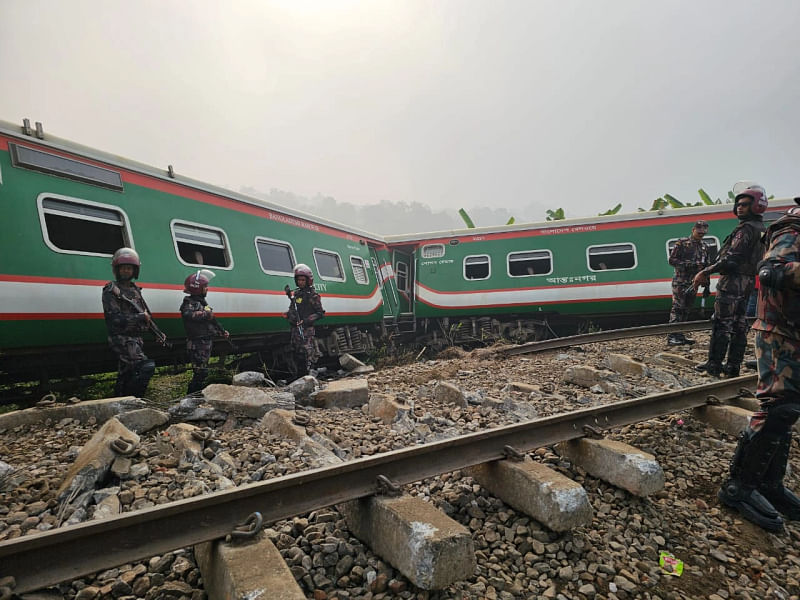 The Mohonganj Express derails in Bankharia area on the Joydepur-Mymensingh route near Bhwal rail station in Gazipur on 13 December 2023.