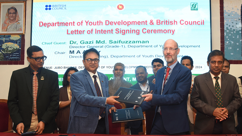 The British Council and the Department of Youth Development of the government of Bangladesh recently signed an important Letter of Intent (LoI) confirming their commitment to working in partnership to empower young people with essential skills and unlock their potential