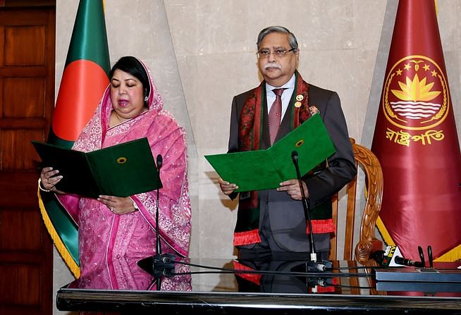 President Mohammed Shahabuddin administers the oath of Speaker Shirin Sharmin Chaudhury