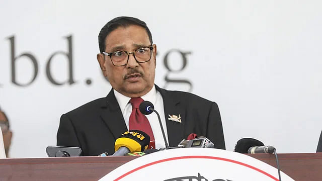 Awami League general secretary Obaidul Quader addresses a press briefing at the party office