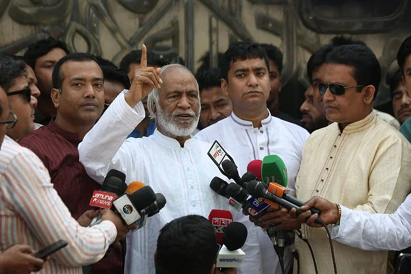 BNP standing committee Abdul Moyeen Khan talks to the media on 8 March in 2024