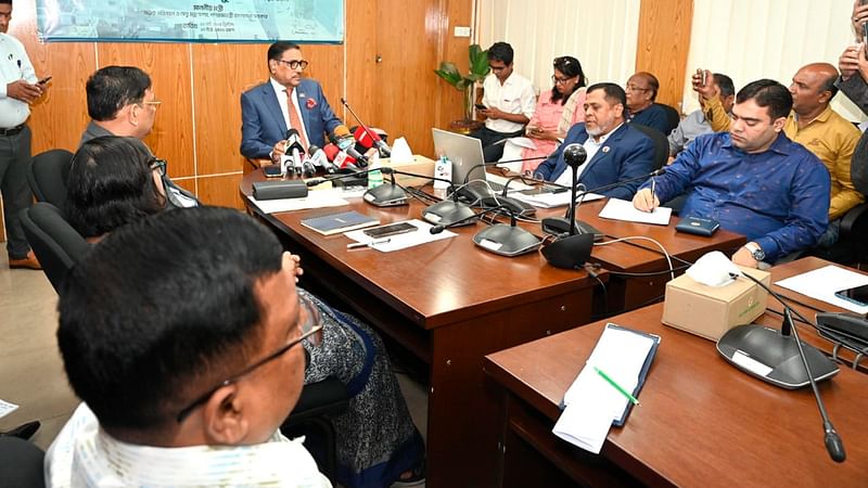 Awami League General Secretary and Road Transport and Bridges Minister Obaidul Quader talks to the media at his secretariat office in Dhaka on 24 March, 2024