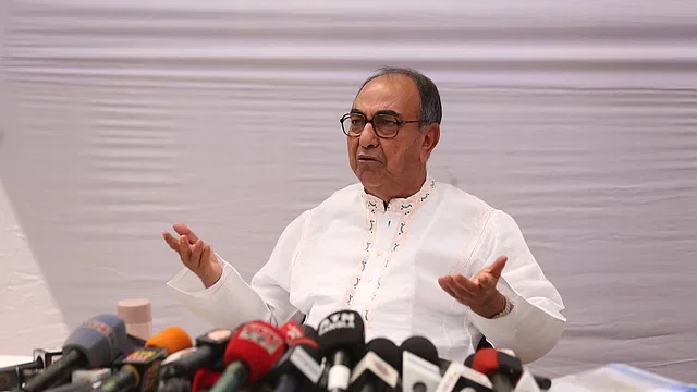 BNP standing committee member Mirza Abbas addresses a press briefing from his own home in Shahjahanpur of the capital Monday afternoon