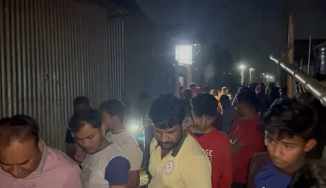 A fire broke out from a leakage of a gas cylinder at Telirchala area in Kaliakair upazila of Gazipur on Wednesday evening. People nearby thronged there after the incident.