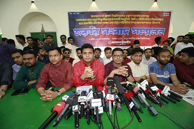 Bangladesh Chhatra League leaders hold an emergency press conference at Madhur Canteen in Dhaka University on 2 April, 2024