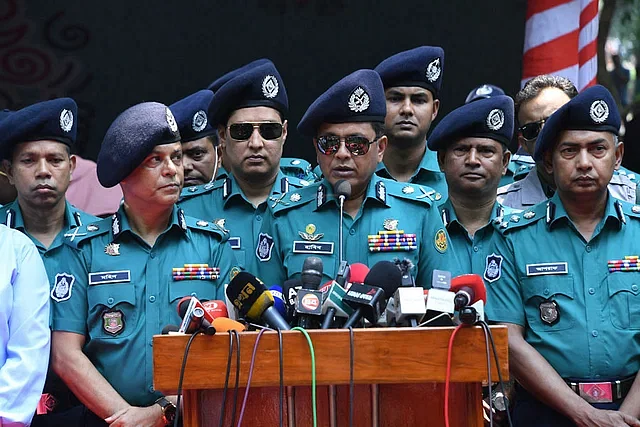 DMP Commissioner Habibur Rahman speaks to the media in Dhaka on 13 April, 2024.