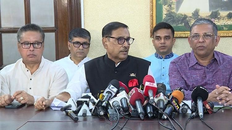 Awami League general secretary and road transport and bridges minister Obaidul Quader talks to the media on 15 May, 2024