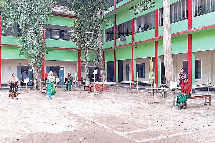 Voter turnout was quite low in the polling centres in Panchagarh Sadar upazilla