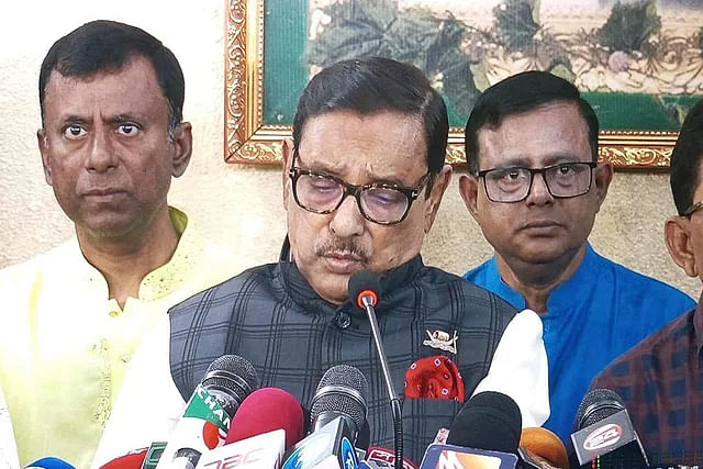 Awami League general secretary addresses a press briefing at the party president's office in Dhanmondi of the capital