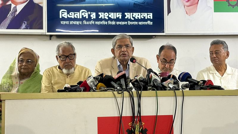 Bangladesh Nationalist Party secretary general Mirza Fakhrul Islam Alamgir speaks at a press conference at the BNP chairperson’s political office in Gulshan, Dhaka on 30 June 2024.