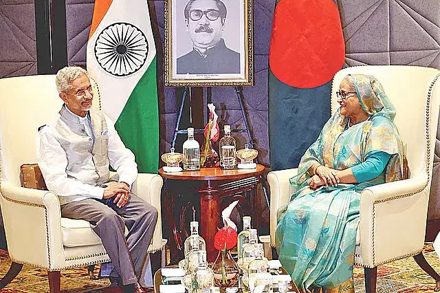 Indian external affairs minister S jaishankar called upon Prime Minister Sheikh Hasina at Taj Hotel in New Delhi yesterday, Friday