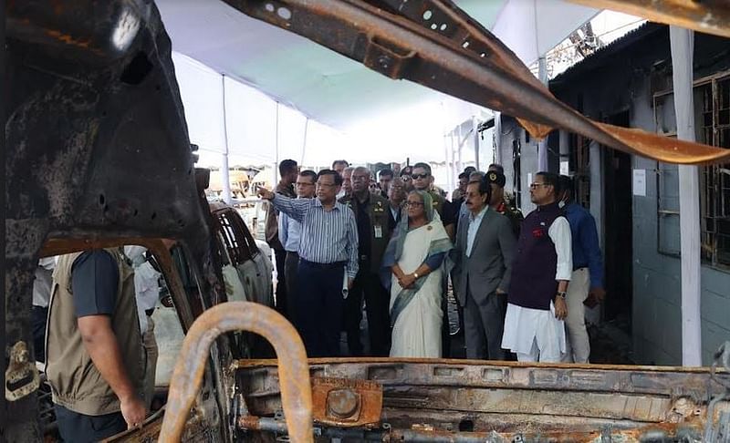 Prime Minister Sheikh Hasina visits the damaged Setu Bhaban and Department of Disaster Management in the capital’s Mohakhali on Saturday.