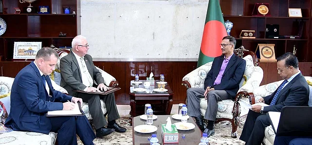 Russian ambassador to Bangladesh Alexander Manatytskiy pays a courtesy call on foreign affairs advisor Md Touhid Hossain