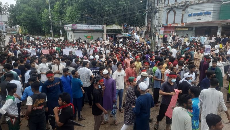 Students gather in front of the Board mosque in Habiganj town after Juma prayers on 2 August 2024.