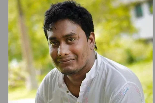 Abdullah Al Masud, a former leader of Chhatra League at Rajshahi University was beaten dead in Rajshahi on Saturday night.