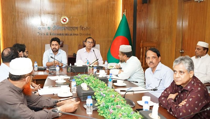 Posts, telecommunications and information technology adviser Md Nahid Islam speaks during a meeting at the secretariat on Monday