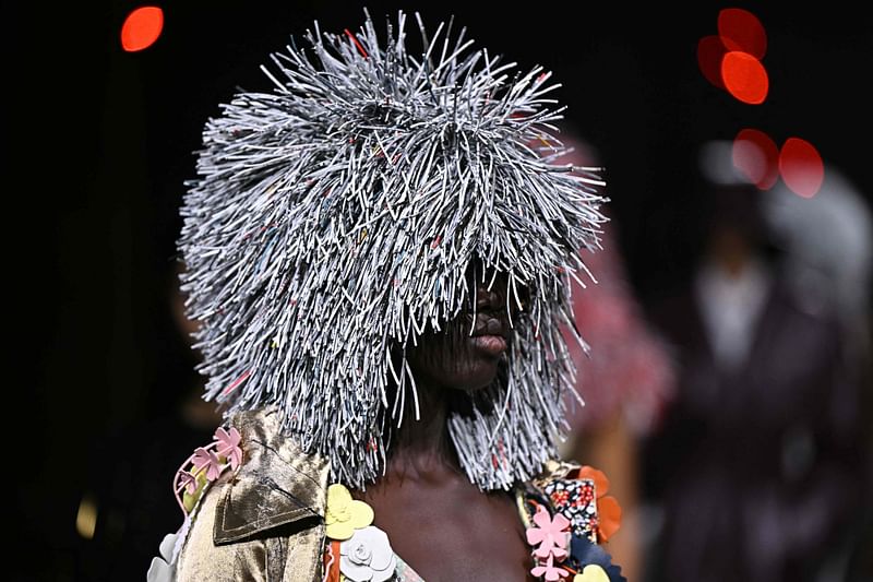 A model walks the runway during the Bottega Veneta collection show at Milan's Fashion Week Womenswear Spring / Summer 2025, on 21 September, 2024 in Milan.