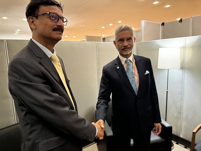 Foreign Affairs Adviser to the interim government Md Touhid Hossain and Indian External Affairs Minister S Jaishankar shake hands during a meeting on the sidelines the 79th United Nations General Assembly (UNGA) session in New York on 23 September 2024.