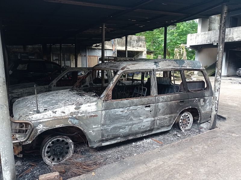 Torched vehicles at the office of Chittagong Hill Tracts Regional Council in Khagracchari Sadar on  20 September