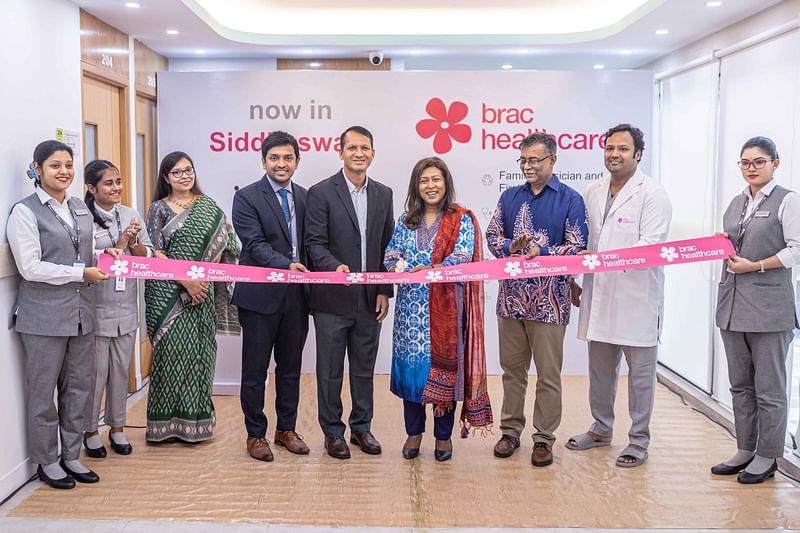 BRAC Healthcare Limited, a concern of BRAC Enterprises, inaugurates its third healthcare centre in Siddheswari area of the capital on 17 October 2024.