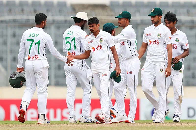 Bangladesh and South Africa players shake hands after the match on 24 October 2024