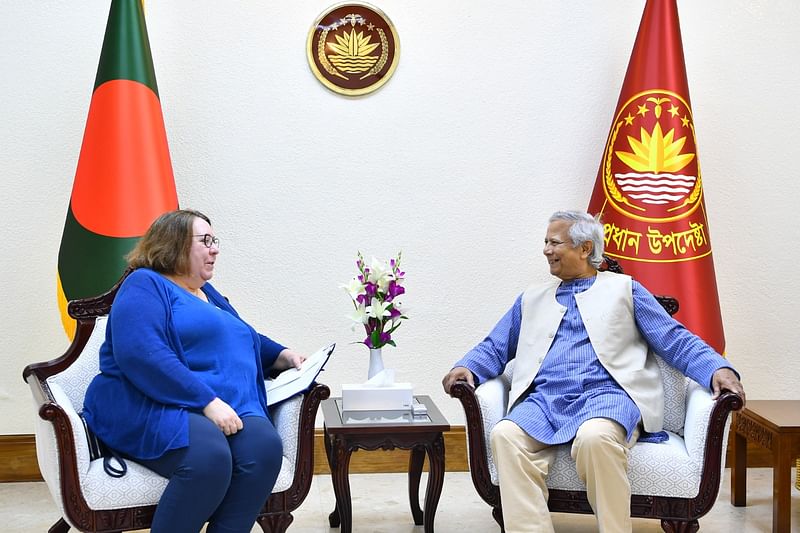 US Charge dáffaires Helen LaFave and chief adviser Dr Muhammad Yunus at his office in Tejgaon, Dhaka on 30 October 2024.