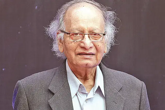 Mustafa K Mujeri