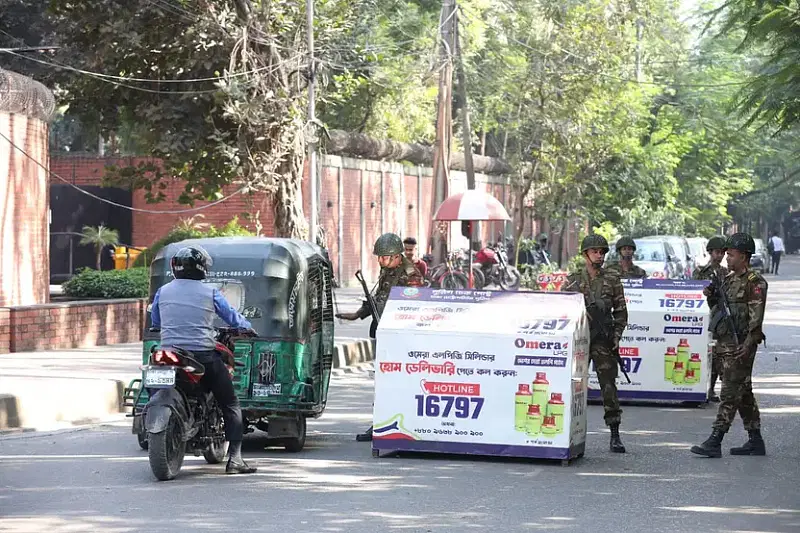 Security has been beefed up in the areas near the Indian Embassy in Dhaka