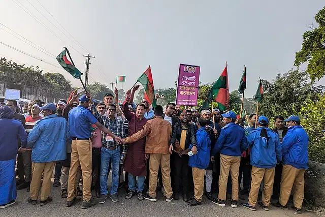 Local leaders and activists took position near the Akhaura land port to welcome the long march on 11 December 2024.