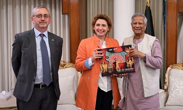 EIB vice president Nicola Beer (C) calls on Chief Adviser Dr Muhammad Yunus at the State Guest House Jamuna on 8 January 2025