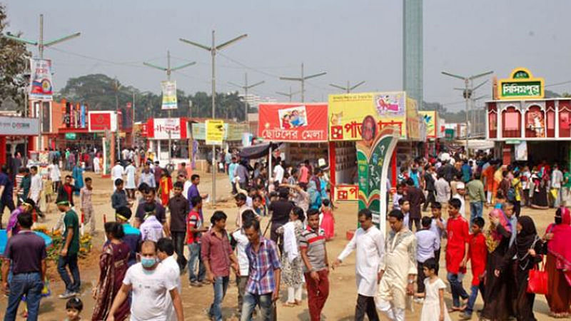 People at Ekushey Grantha Mela