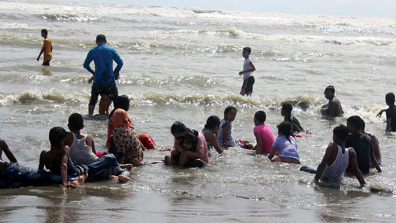 Tourists visit Cox’s Bazar during Eid vacation.