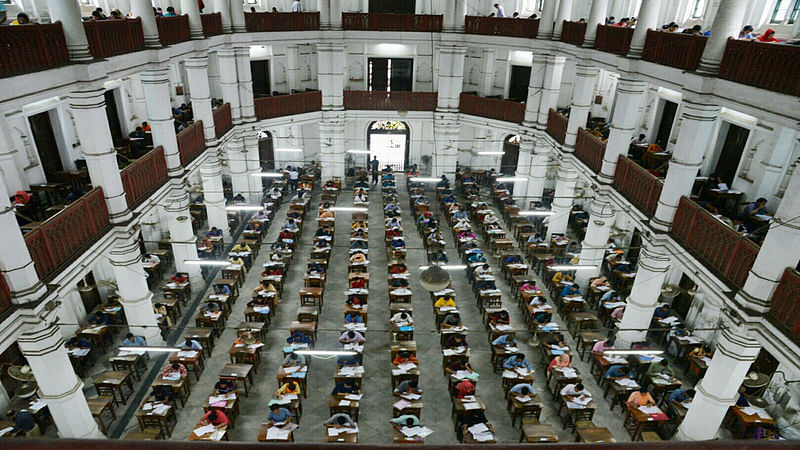 An examination hall at Dhaka University.