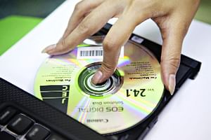 সিডি-ডিভিডি
