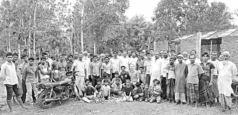 বাংলাদেশের ভেতরে ভারতের এই ছিটমহলবাসীদের কষ্টের কথা কি ভুলে গেছেন মমতা?