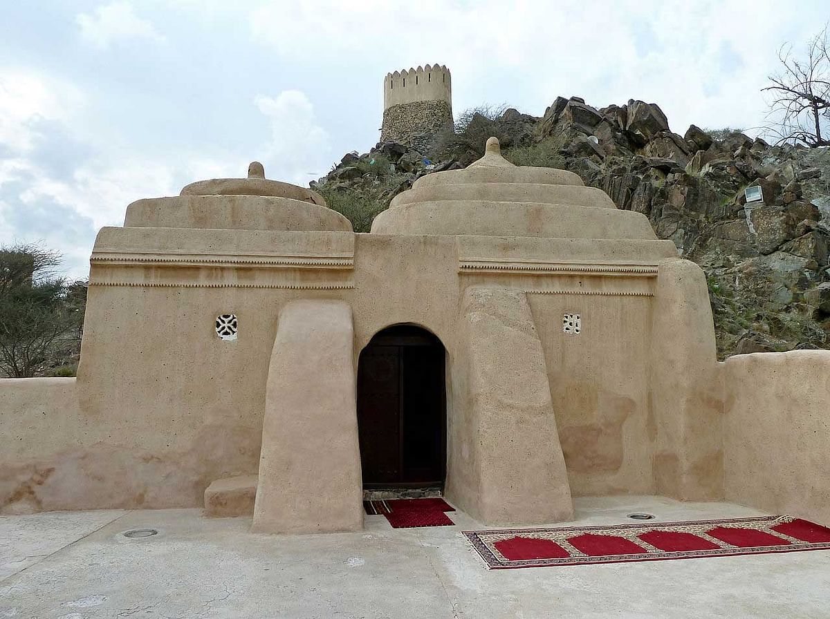 আল বাদাইয়া মসজিদ