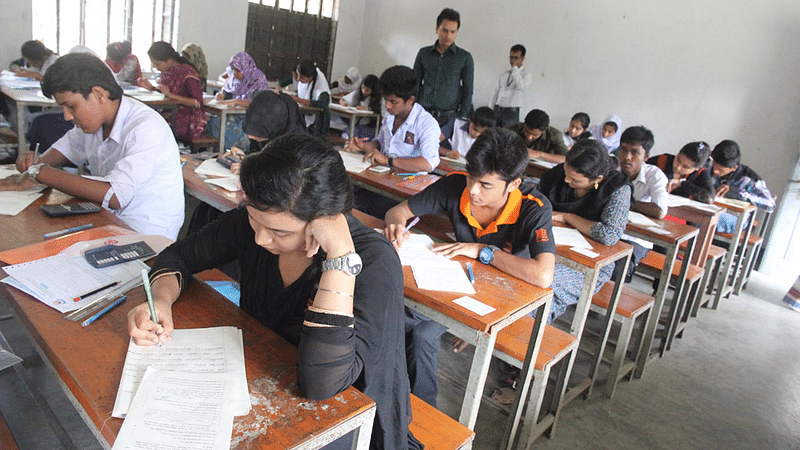 আটকে থাকা এসএসসি-এইচএসসির বিষয়ে সিদ্ধান্ত কাল